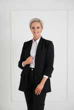 Load image into Gallery viewer, THE KATIE Blazer - Plain Black