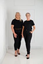 Load image into Gallery viewer, THE HAYDEN Crew Neck T-Shirt - Black