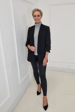 Load image into Gallery viewer, THE KATIE Blazer - Plain Black
